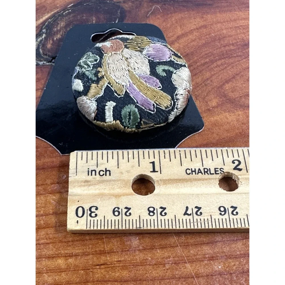 Vintage Chinese Hand embroidered‎ Buttons/Pin